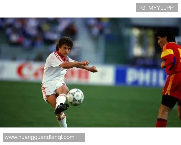 岁月如刀改变英勇锋芒 足球球星的衰退与传奇重生