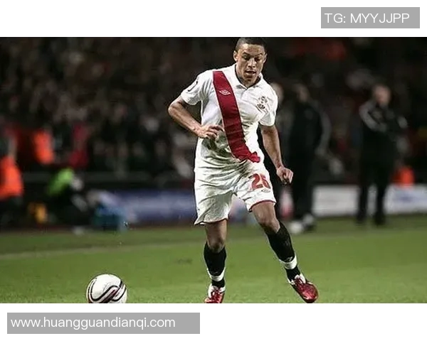 张伯伦:从英超巨星到世界舞台的足球传奇与不朽时刻 张伯伦:从英超巨星到世界舞台的足球传奇与不朽时刻