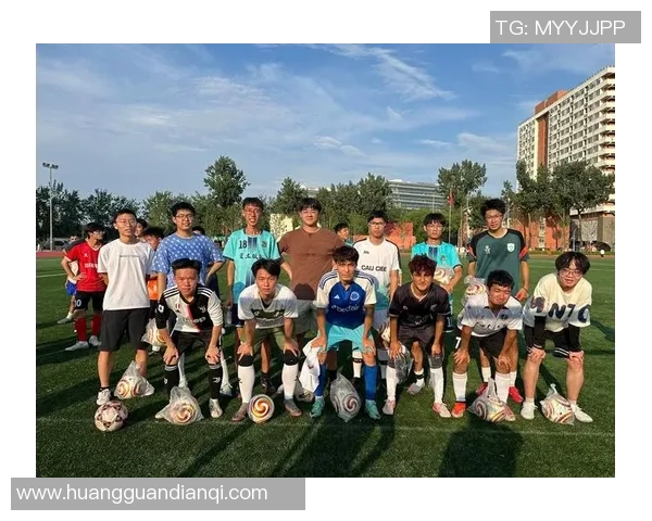 低调冷静的ISTP型足球球星如何在绿茵场上展现果敢与智慧 低调冷静的ISTP型足球球星如何在绿茵场上展现果敢与智慧